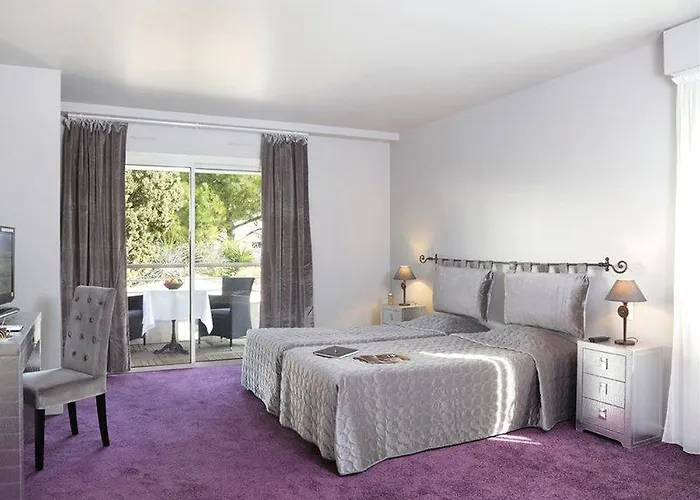 Zenitude Hotel-residences 4*