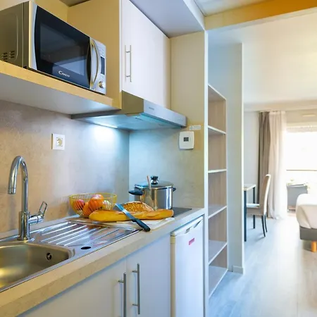 Zenitude Hotel-residences Aparthotel 4*