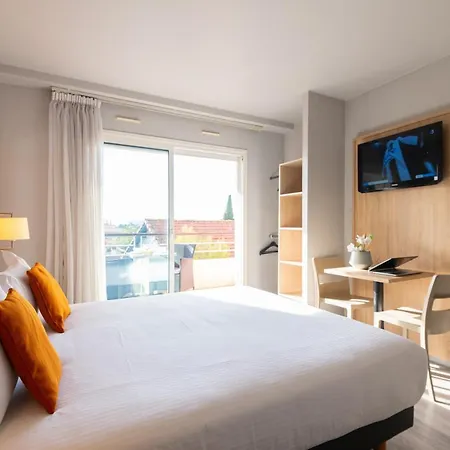 Zenitude Hotel-residences 4*