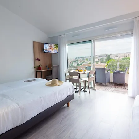 Zenitude Hôtel-résidences 4* Le Cannet