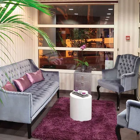 Zenitude Hôtel-résidences 4*