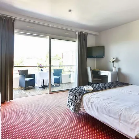 Zenitude Hôtel-résidences 4* Le Cannet