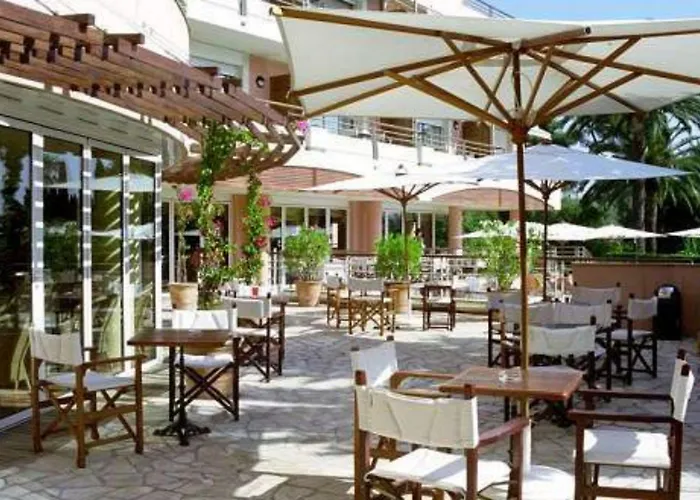 Zenitude Hotel-residences 4*