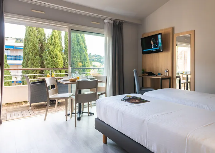 Zenitude Hotel-residences 4* 르까네